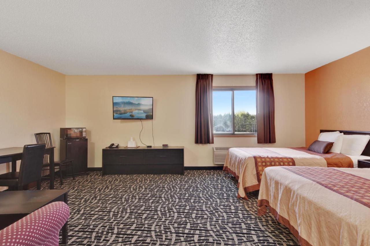 Americas Quality Inn & Suites - Finlayson Extérieur photo