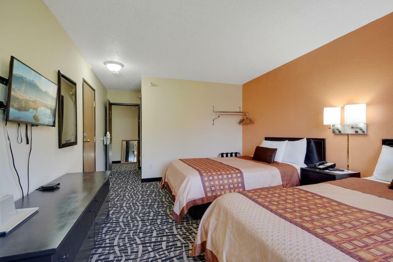 Americas Quality Inn & Suites - Finlayson Extérieur photo