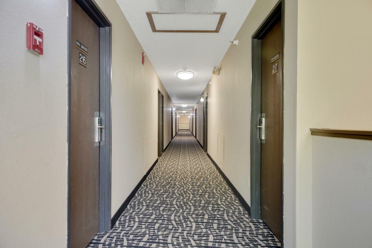 Americas Quality Inn & Suites - Finlayson Extérieur photo